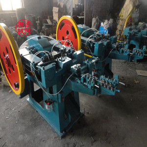 全套制釘設(shè)備 連興機(jī)械 專業(yè)生產(chǎn) 鐵釘機(jī)價格銷售